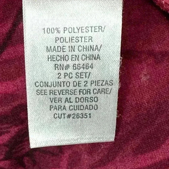 Pull on skirt size 14 red and black patterned. - Picture 3 of 4